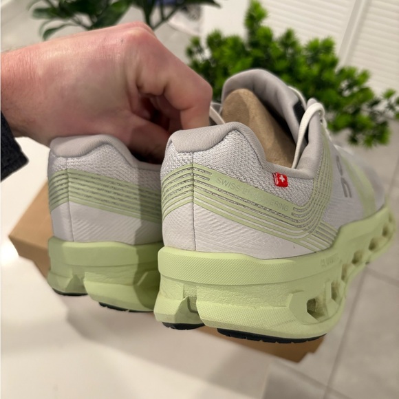 On Running White and Light Green Cloud Sneakers - Picture 7 of 8